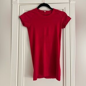 LULULEMON SWIFTLY TECH RED SHIRT